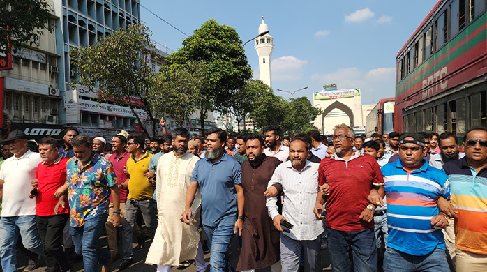 পতিত স্বৈরাচারের আস্ফালনকে  রুখে দিবে ছাত্র জনতা  : মজনু