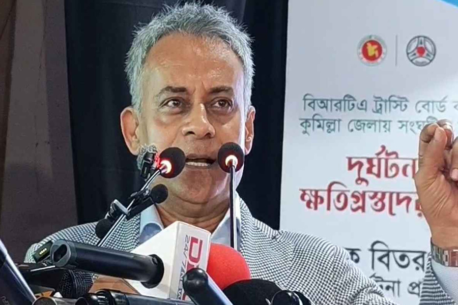 দুর্ঘটনা নিয়ন্ত্রণে আনতে সরকার কাজ করছে : সেতুমন্ত্রী