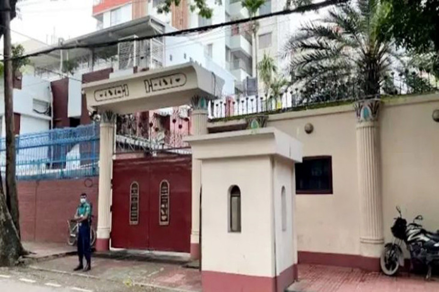 বাংলাদেশিদের জন্য নতুন ভিসা ফি নির্ধারণ মিশরের