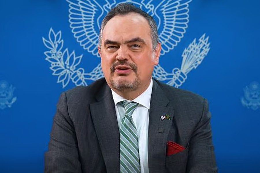 বাংলাদেশ-যুক্তরাষ্ট্র সম্পর্ককে নতুন উচ্চতায় নিয়ে যাওয়ার প্রত্যয় ক্রিস্টেনসেনের