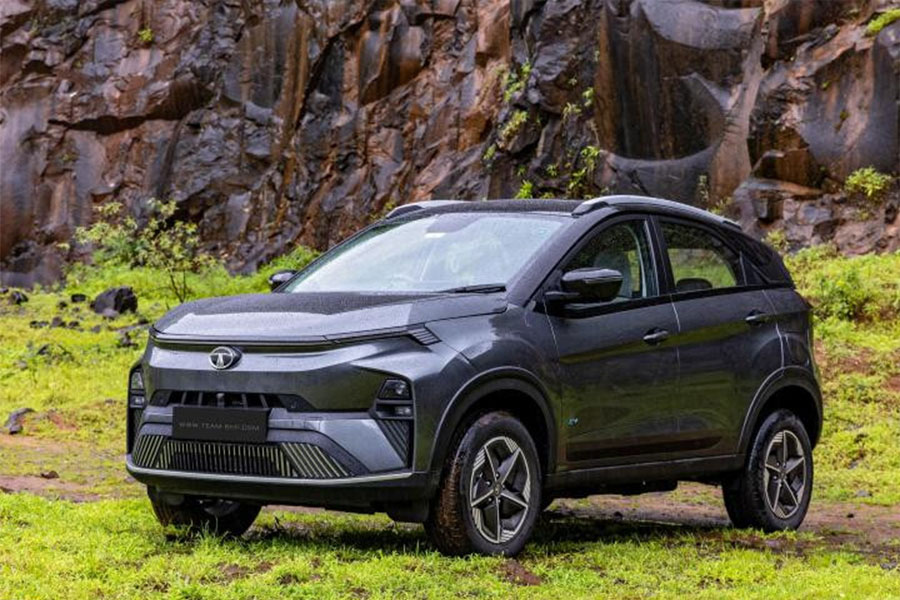 নতুন পাঁচ মডেল নিয়ে বাজারে ঝড় তুলতে প্রস্তুত টাটা মোটরস