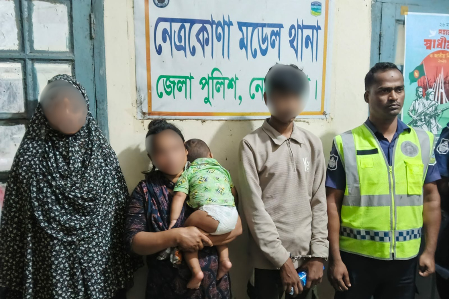 নেত্রকোনার সাতপাইয়ের কুখ্যাত চোর পাখি ও ওয়াসিম গ্রেপ্তার