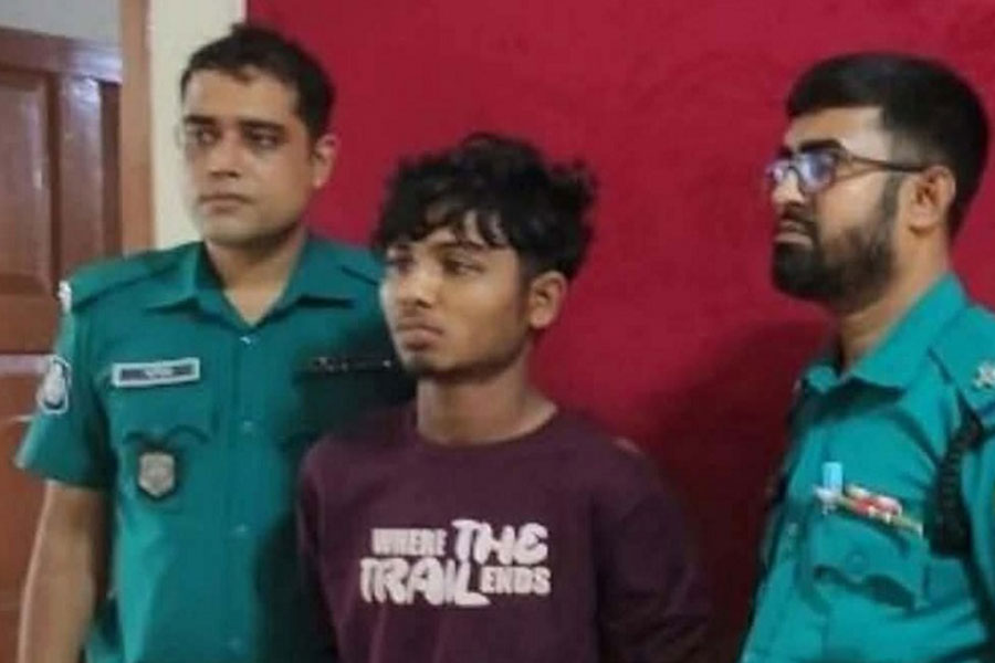 সিলেটে ছিনতাইকারীর ছুরিকাঘাতে র‌্যাব সদস্য নিহত