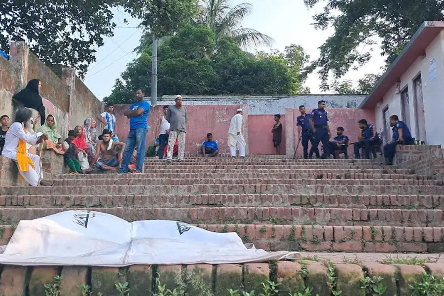 বাগেরহাটে কুমিরের টেনে নেওয়া সেই শিশুর মরদেহ উদ্ধার