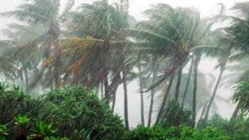 চার বিভাগে অতিবৃষ্টি ও সাত জেলায় ঝড়ের শঙ্কা