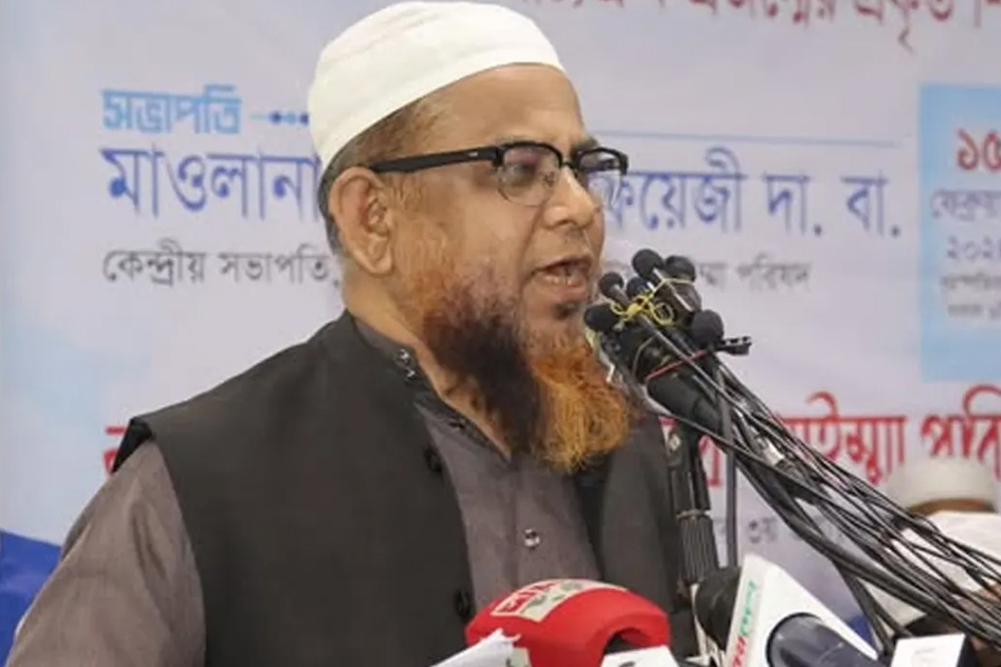 বাংলাদেশে প্রবেশের জন্য ভারত সীমান্তে ভিড় উদ্বেগজনক : গাজী আতাউর