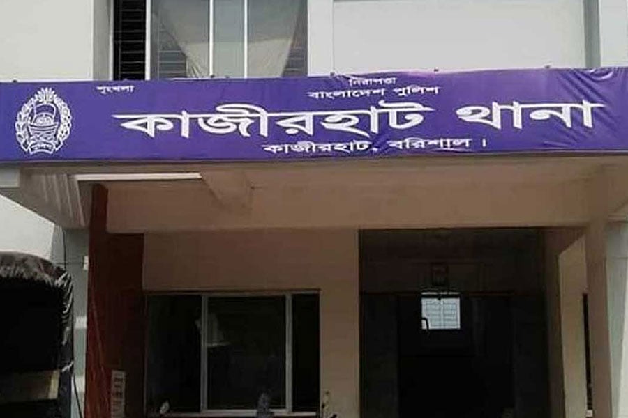 মসজিদে নামাজরত অবস্থায় আপন ভাইকে কুপিয়ে হত্যা