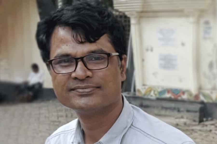 স্ত্রীকে নির্যাতন, ট্রাফিক সার্জেন্টের জেল