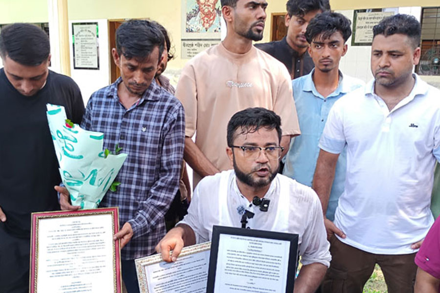 এসিল্যান্ডকে ‘উনি’ সম্বোধন করায় যা ঘটলো
