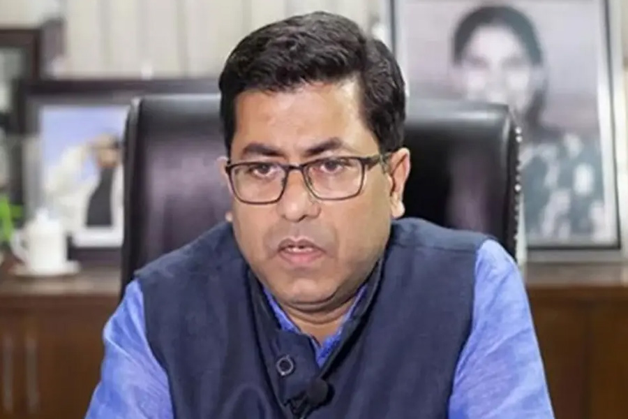 ৬শ কোটি লুট : এখনো মধুমতি থেকে টাকা তোলার চেষ্টায় তাপস