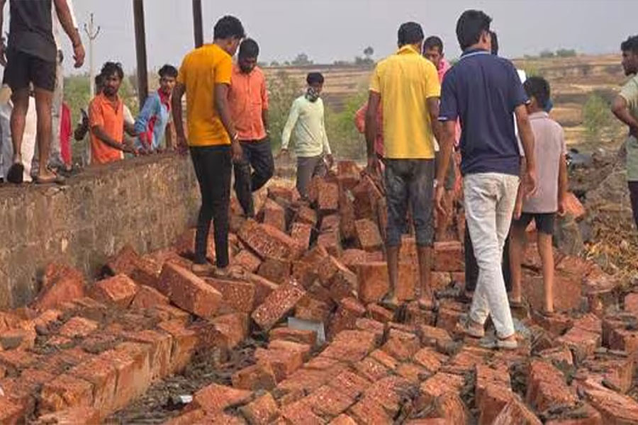 ভারতে মন্দিরের দেয়াল ধসে নিহত ৬, আহত ১৪