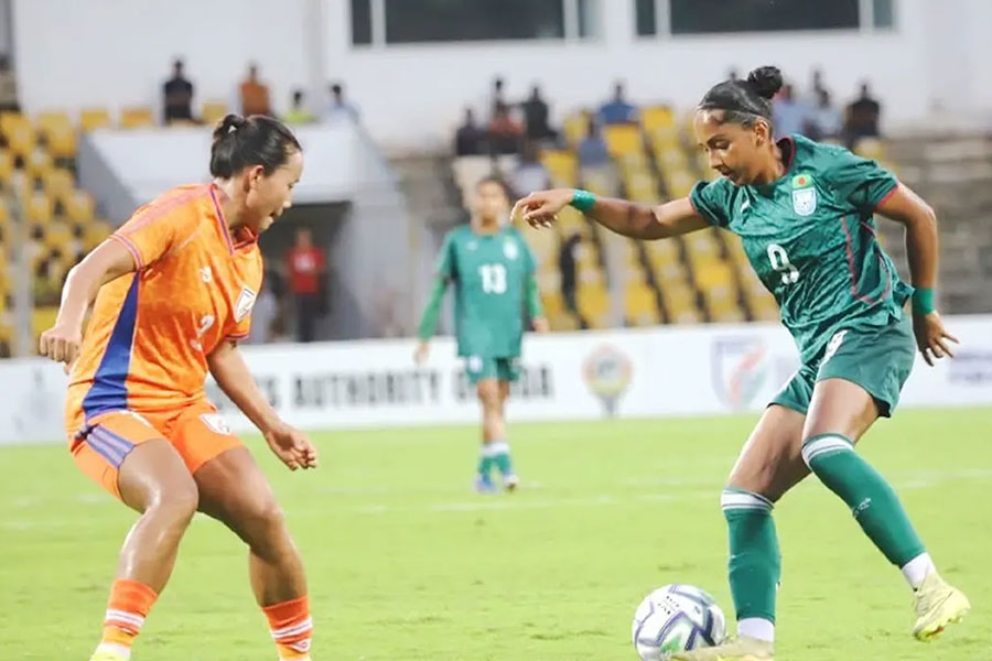 ঋতুপর্ণার গোলে সমতা, স্বপ্ন বাড়ল বাংলাদেশের
