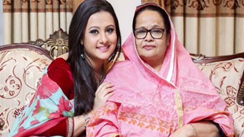 মায়ের জন্যই আমি ‘পূর্ণিমা’