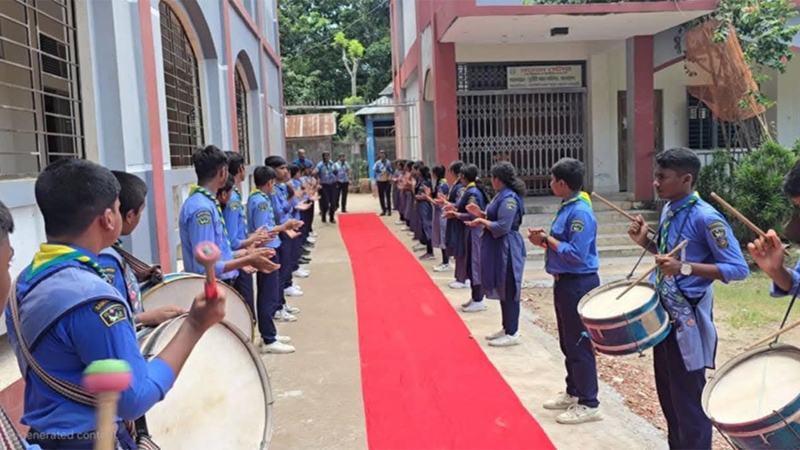 লালগালিচার সংবর্ধনা প্রত্যাখ্যান করলেন কালকিনির ইউএনও
