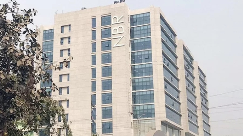 এনবিআরের ৮ কর্মকর্তাকে সাময়িক বরখাস্ত