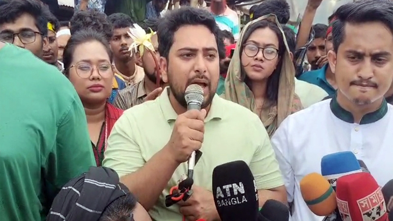 ইনসাফ ও মর্যাদার জন্য লড়াই করছে এনসিপি : নাহিদ ইসলাম