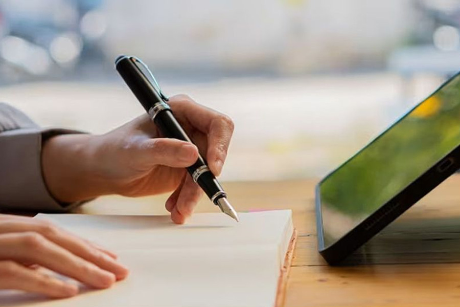 আমেরিকায় শিক্ষায় বিপর্যয় : এআই কি সমাধান দেবে