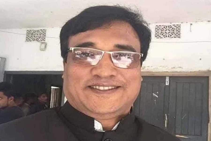 জুলাই সহিংসতা মামলায় নিষিদ্ধ আ’লীগ নেতা কারাগারে