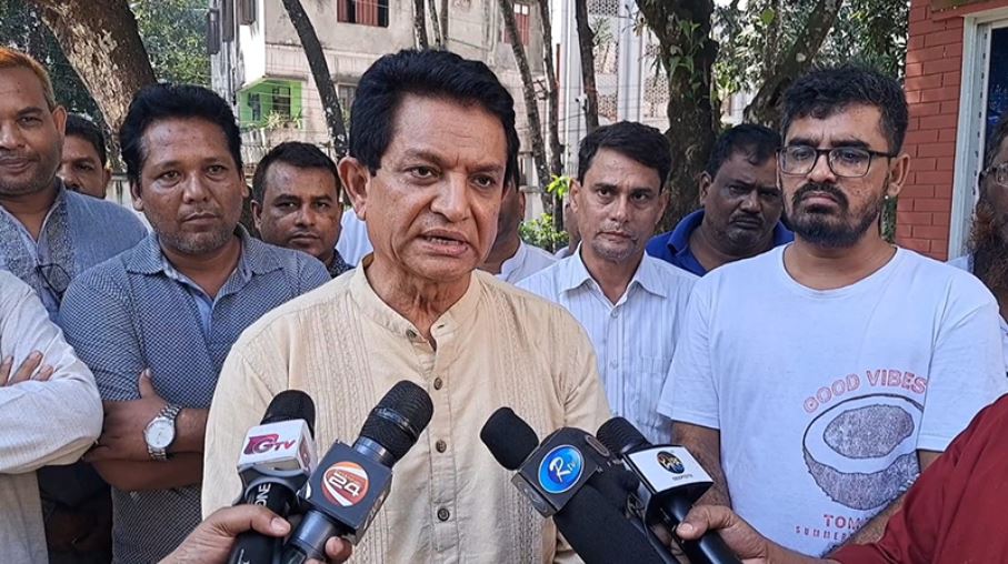 সন্ত্রাস দিয়ে জনসমর্থন ও জনভিত্তিকে দমন করা যাবে না: এ কে আজাদ