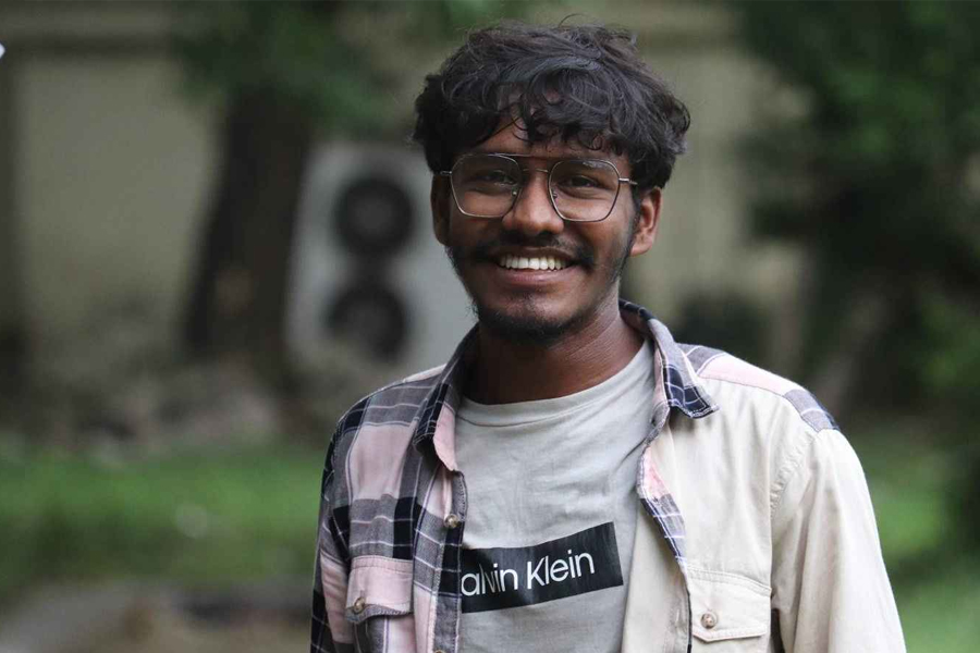 অভিনেতা আব্দুল্লাহ আল সেন্টুর বাসায় ভাঙচুর ও চুরি