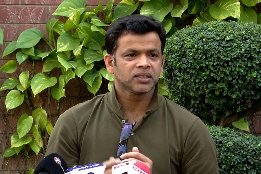 বিসিবি নির্বাচনে লড়তে পদ ছাড়লেন আব্দুর রাজ্জাক