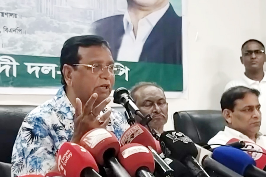 ঢাকাকে ১৮ মাসে ১৮ বছর পিছিয়ে দিয়েছে ইন্টেরিয়ম গভমেন্ট