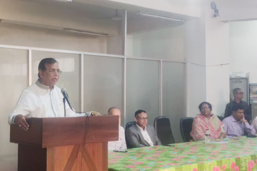 শিক্ষার্থীদের গড়ে তুলতে শিক্ষকদের ঐক্যবদ্ধ হওয়ার আহ্বান প্রশাসকের