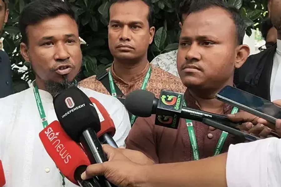 শহীদ আবু সাঈদের হত্যাকারীদের ফাঁসি দাবি করলেন দুই ভাই