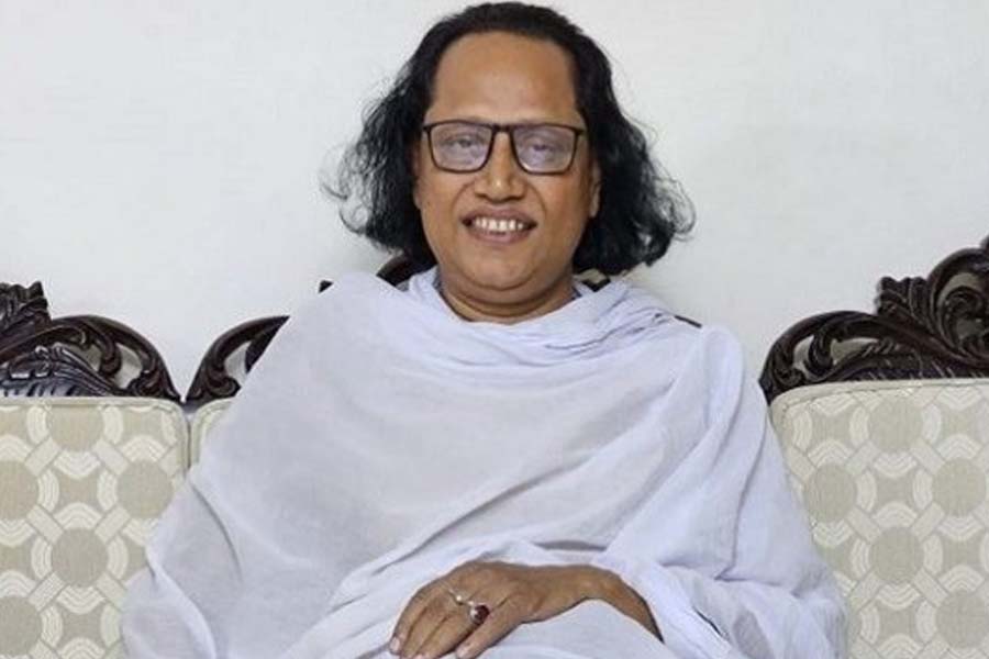 কারামুক্ত বাউলশিল্পী আবুল সরকার