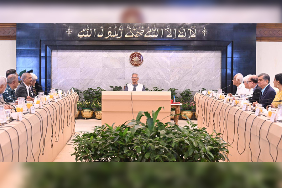 সুষ্ঠু নির্বাচন আয়োজনে সংশ্লিষ্টদের প্রতি উপদেষ্টা পরিষদে ধন্যবাদ জ্ঞাপন