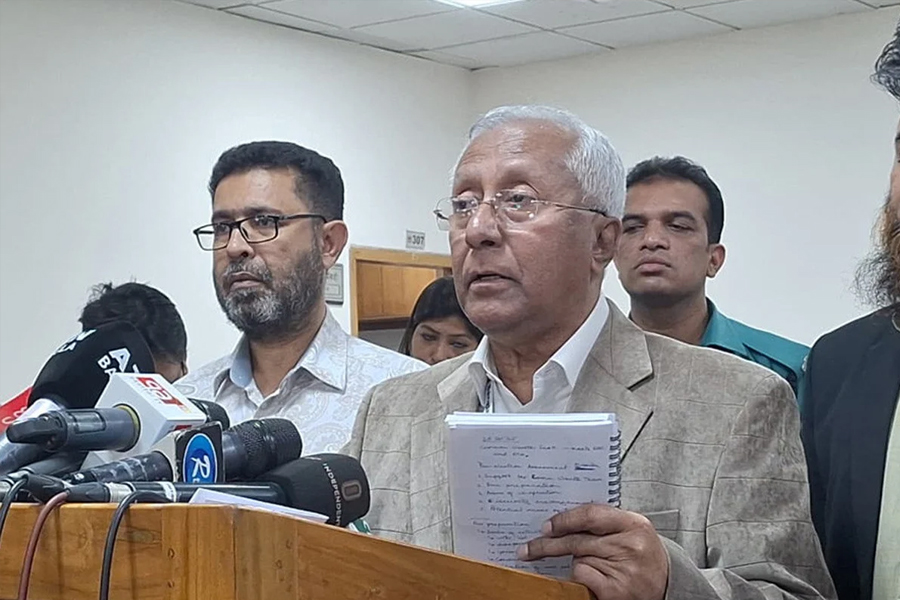 তফসিল নিয়ে বিভ্রান্তি না ছড়াতে সতর্ক থাকার আহ্বান ইসির