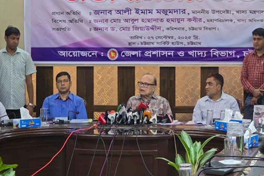 দায়িত্ব ছাড়ার আগে পর্যাপ্ত খাদ্য মজুত রেখে যাবে সরকার: খাদ্য উপদেষ্টা
