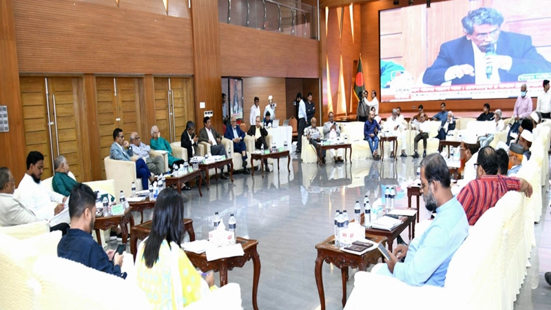 প্রতিরোধের মুখে ফ্যাসিবাদী সরকার পালাতে বাধ্য হয় : আলী রীয়াজ