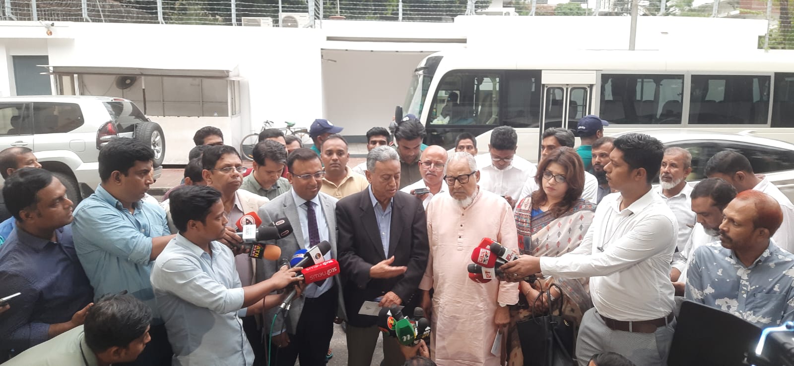 ‘পতিত স্বৈরাচার যেনো ফিরে না আসে’