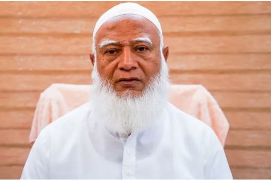 ওমরাহ পালনের উদ্দেশ্যে জামায়াত আমিরের ঢাকা ত্যাগ