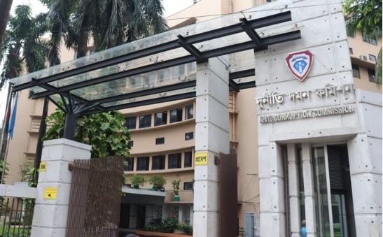 দুদকের পরিচালক হলেন ২ পুলিশ কর্মকর্তা