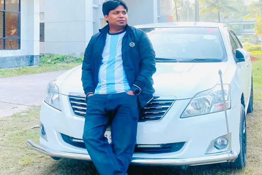 আর্জেন্টিনার জার্সি পরলে অর্ধেক ফি নেয়ার ঘোষণা চিকিৎসকের