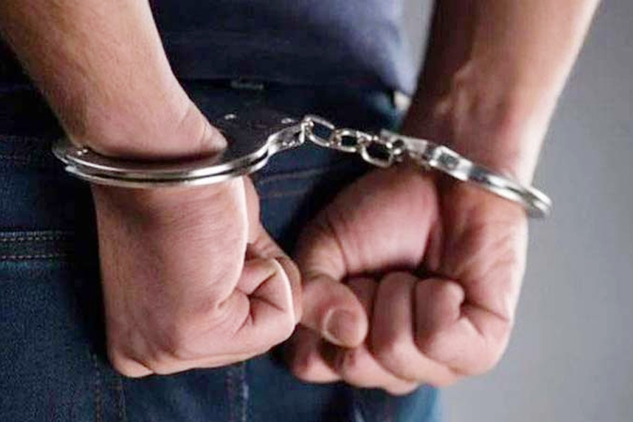 আওয়ামী লীগের কেন্দ্রীয় ২ নেতা গ্রেপ্তার