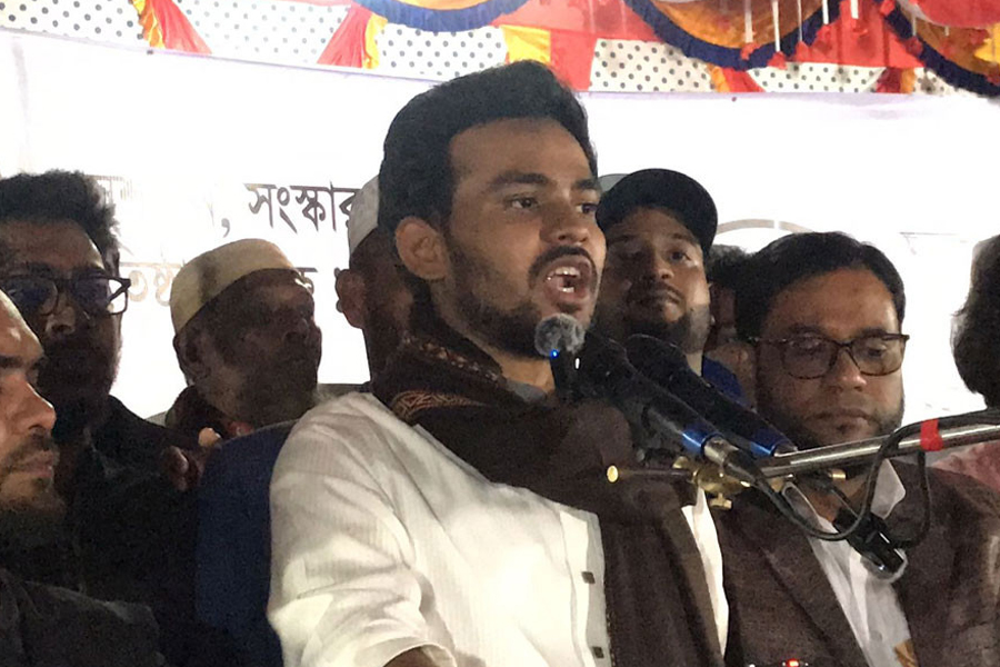 শেখ হাসিনার দেশত্যাগে যারা কষ্ট পায়, তারা ফ্যাসিবাদ চায়