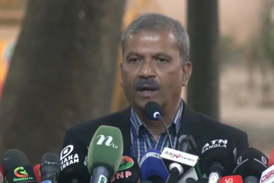 খালেদা জিয়ার মৃত্যুর পেছনে শেখ হাসিনার দায় আছে: আইন উপদেষ্টা