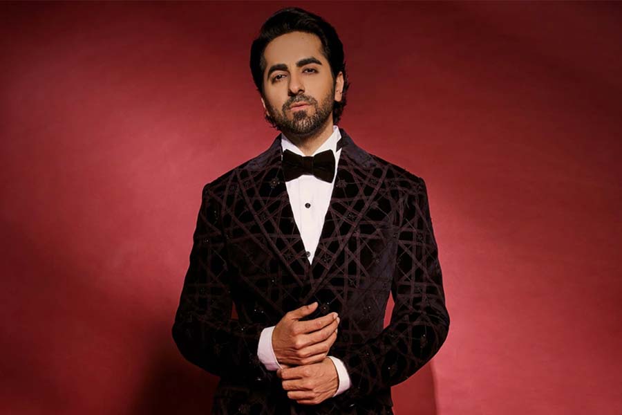 ভিন্ন ধারার তিন সিনেমা নিয়ে ফিরছেন আয়ুষ্মান