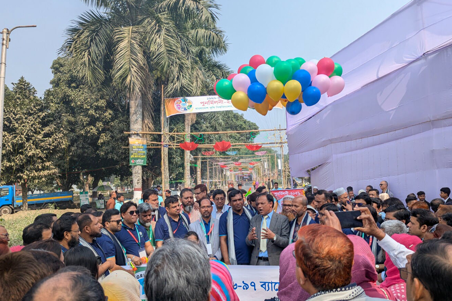 বাকৃবির প্রাঙ্গণে ১৯৯৬–৯৭ ব্যাচের শিক্ষার্থীদের পুনর্মিলনী