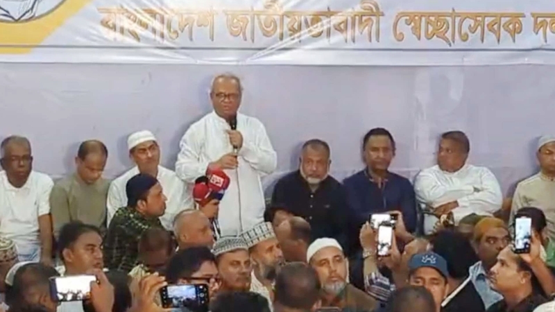 ভারত থেকে হাসিনাকে পুশইন করতে বললেন রিজভী