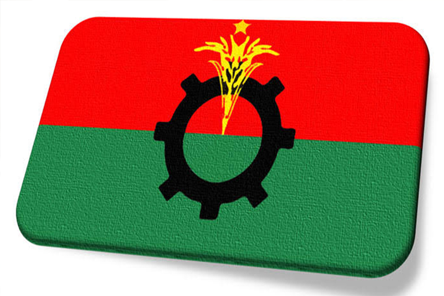 দৌলতপুরে বিএনপি কার্যালয়ে ককটেল বিস্ফোরণ, আহত ৩
