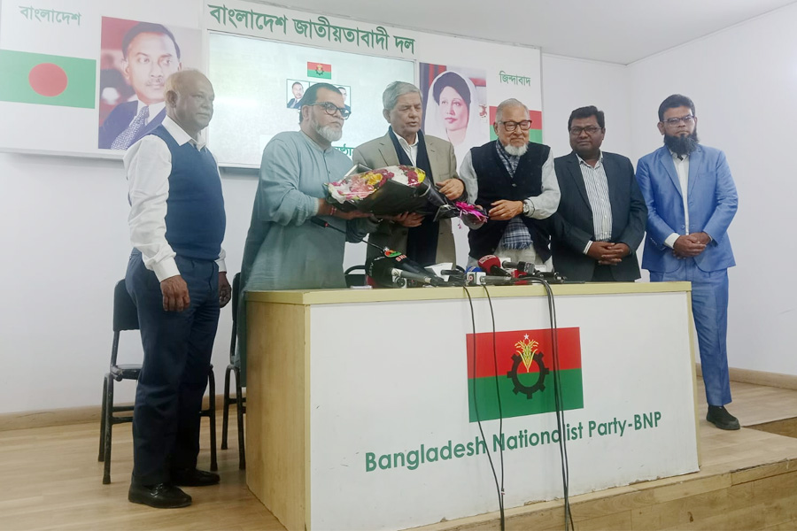 বিএনপিতে যোগ দিলেন সৈয়দ এহসানুল হুদা