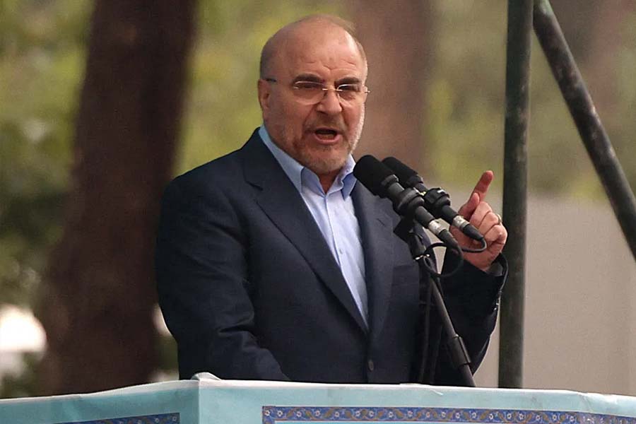 মার্কিন ট্রেজারি বন্ড কিনলে হামলা হবে: ইরানের স্পিকার