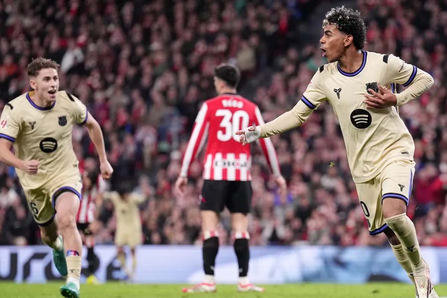 অ্যাথলেটিককে হারিয়ে শীর্ষে বার্সেলোনা