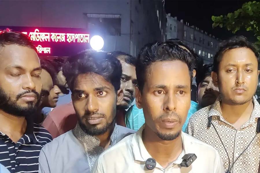 শেবাচিম হাসপাতালে রোগীর মৃত্যু ঘিরে সংঘর্ষ
