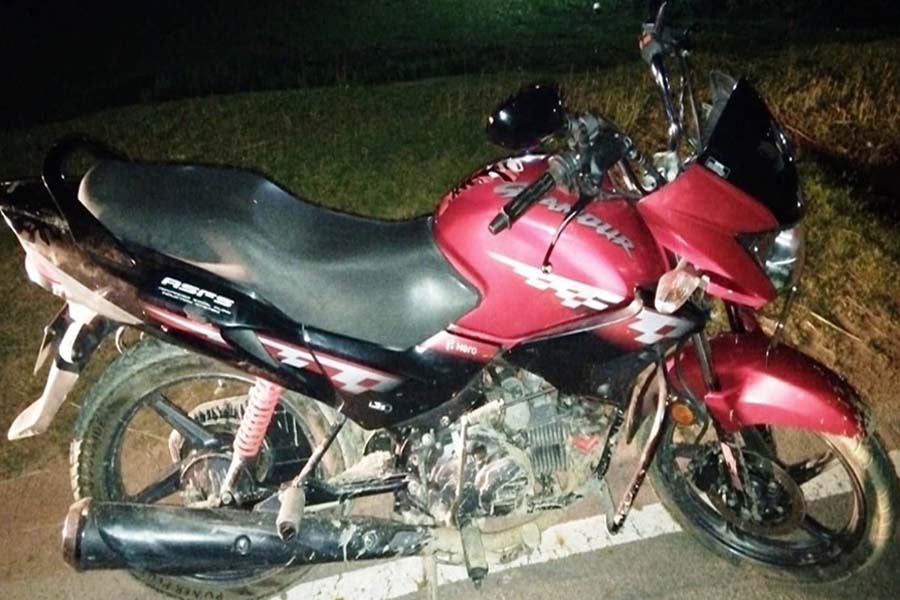 রিসোর্ট থেকে চুরি হওয়া মোটরসাইকেল উদ্ধার, গ্রেপ্তার ২