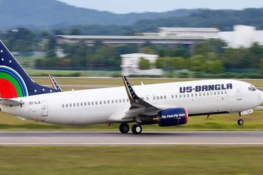 বিশেষ ফ্লাইটে দুবাই থেকে দেশে ফিরেছেন ১৮৯ বাংলাদেশি